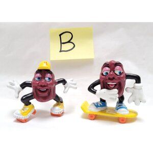 Lot of 2 Vintage California Raisins Skater & Roller Skating PVC Figures - Lot B